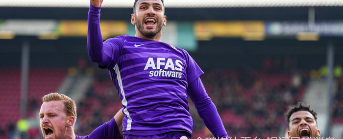 包含多特蒙德内部会议纪要流出：集结日篮板制胜，荷甲使命明确，赛程密集仍需轮换的词条